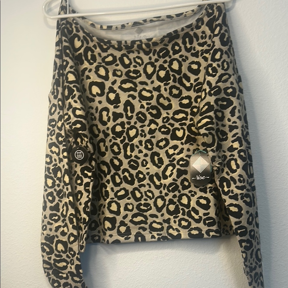 Leopard Print Long Sleeve Top